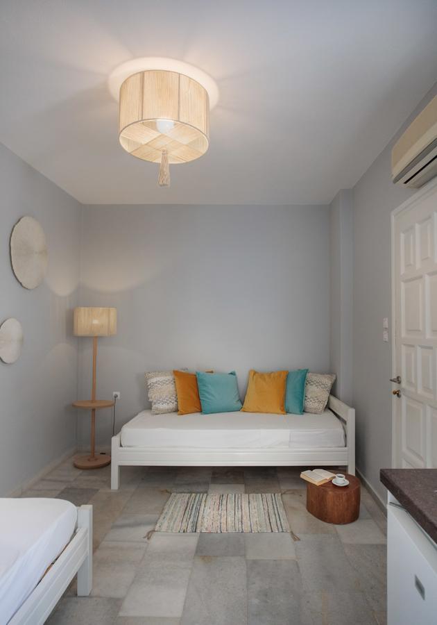 Ippokampos Town Apartments Naxos City ภายนอก รูปภาพ