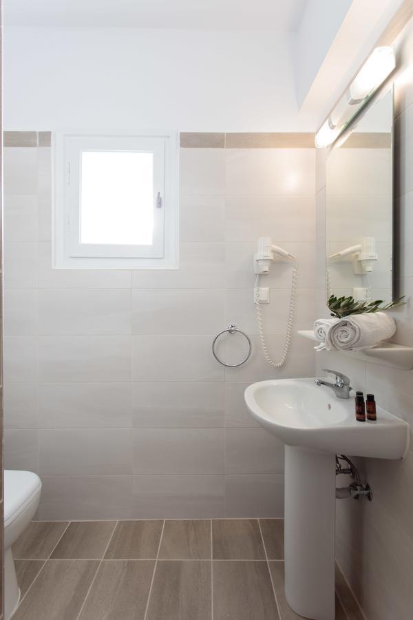 Ippokampos Town Apartments Naxos City ภายนอก รูปภาพ