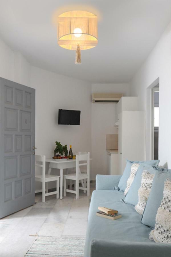 Ippokampos Town Apartments Naxos City ภายนอก รูปภาพ